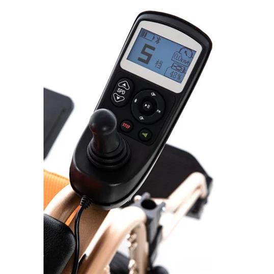 Römer R112 Refakatçi Kumandalı ve Lityum Pilli Hafif Akülü Tekerlekli Sandalye (Bluetooth Ses Sistemli)